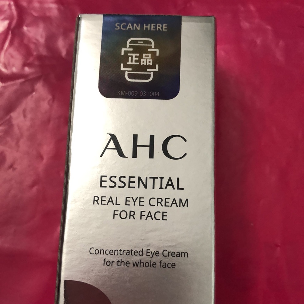 AHC Essential real eye cream for face